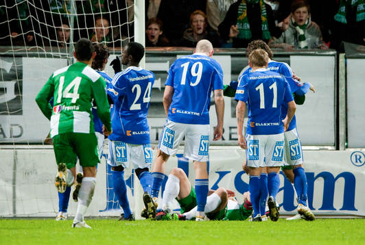 Hannes Sigurdsson, Sundsvall står ovan Filip Bergman,