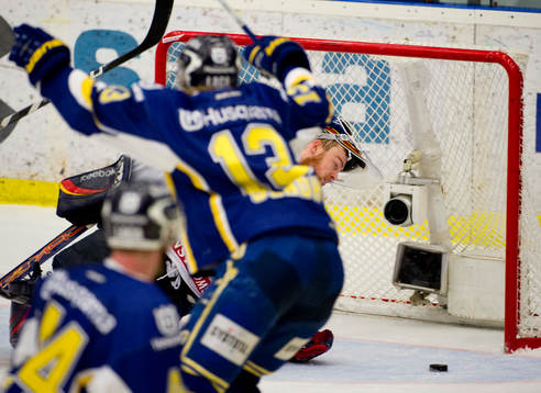 Oscar Sundh, HV71 jubel, Gustaf Wesslau, målvakt,