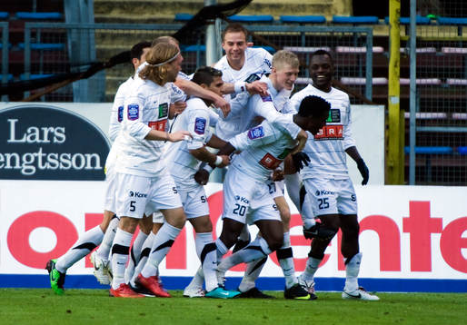 Dominic Chatto, Häcken