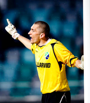 Nick Noble, Ljungskile, målvakt
