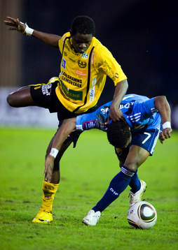 Patrick Osiako, Mjällby och Kennedy Igboananike,