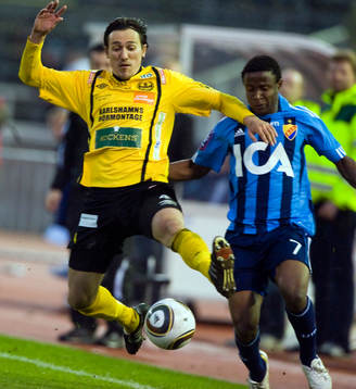 Daniel Ivanovski, Mjällby och Kennedy Igboananike,