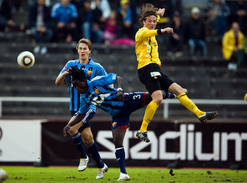 Joel Perovuo, Yosif Ayuba, Djurgården och Peter Gitselov,