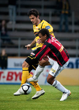 Serge-Junior Ngouali, Brommapojkarna. Denni Avdic, Elfsborg