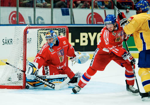 Ondrej Pavelec, målvakt, Tjeckien, avvärjer ett skott