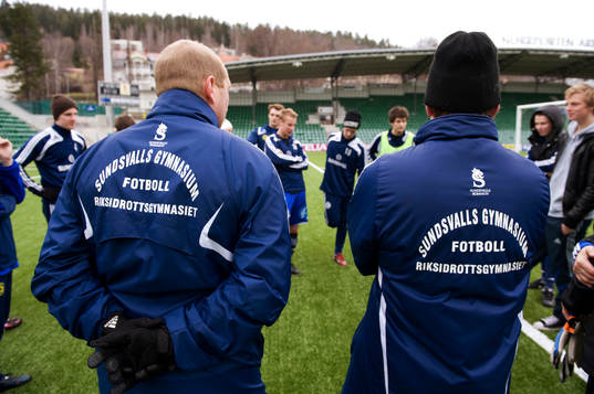 Fotboll, Fotbollsgymnasiet, Fotbollsgymnasium