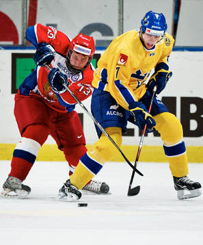 Vladimir Tarasenko, Ryssland, utmanar David Rundblad,
