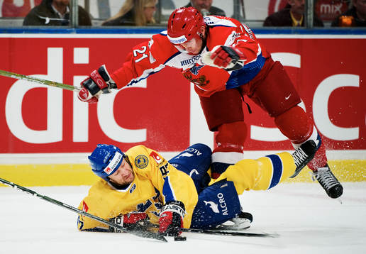 Konstantin Gorovikov, Ryssland, faller över Michael