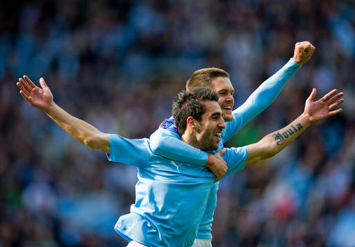 Jimmy Durmaz har gjort mål, jubel med Ivo Pekalski