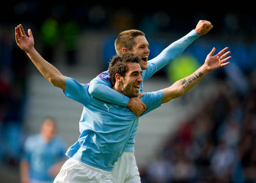Jimmy Durmaz, Malmö har gjort 1-0, jubel med Ivo Pekalski