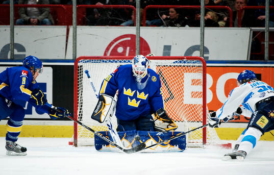 Sanny Lindström och Jonas Gustavsson, målvakt, Sverige,