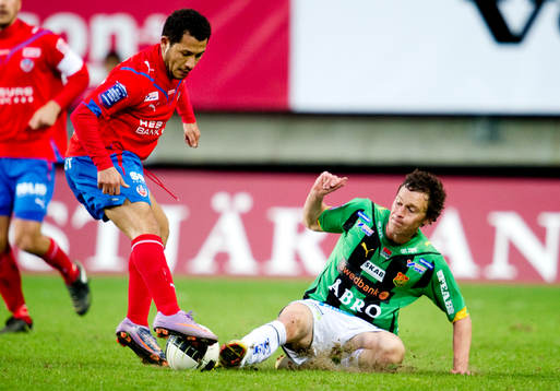 Rachid Bouaouzan, Helsingborg, Eyjolfur Hedinsson, GAIS