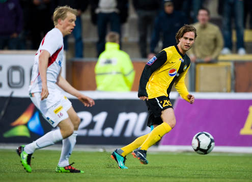 Mikael Thorstensson, Assyriska och Simon Helg, Hammarby