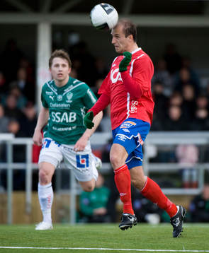 Enes Smajlovic, Öster,  nickar