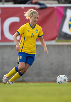 Emma Kullberg, Sverige