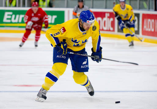 Sanny Lindström, Sverige