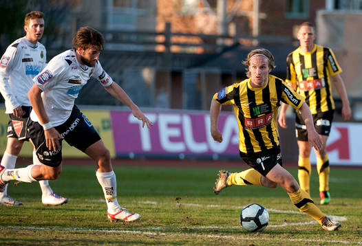 Jonas Bjurström, Häcken. Mikael Dahlberg, Gefle
