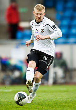 Michael Almebäck