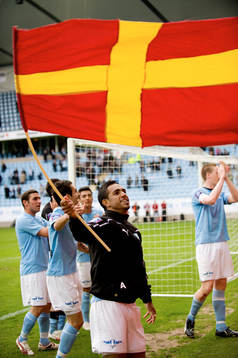 Wilton Figueiredo, Malmö, jubel, flagga