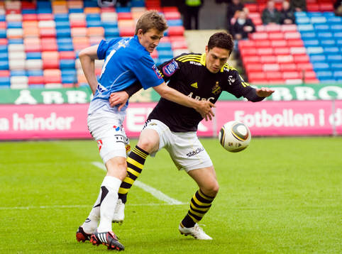 Peter Abelsson, Trelleborg och Miran Burgic, AIK