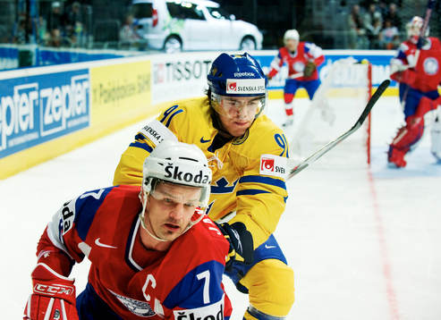Magnus Pääjärvi Svensson, Sverige, trycker till Tommy