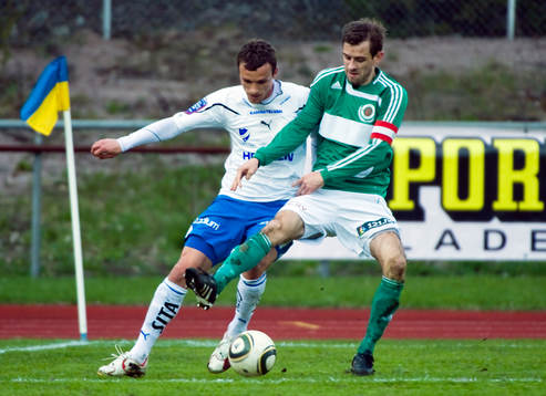 Sphetim Hasani,  Norrköping och Mikael Wentzel, Väsby