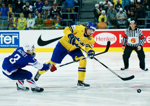 Vincent Bachet, Frankrike, utmanar Victor Hedman, Sverige