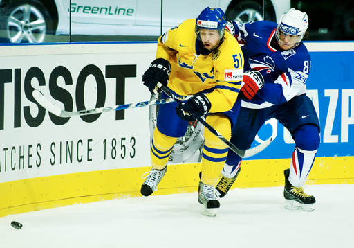 Rickard Wallin, Sverige, utmanas av Kevin Hecquefeuille,