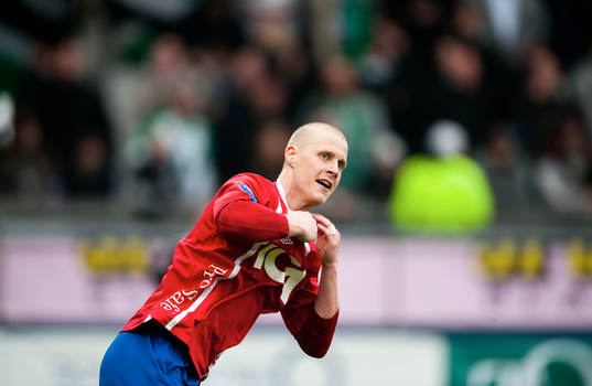 Niklas Moberg, Öster jubel