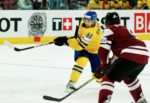 Mikael Backlund, Sverige
