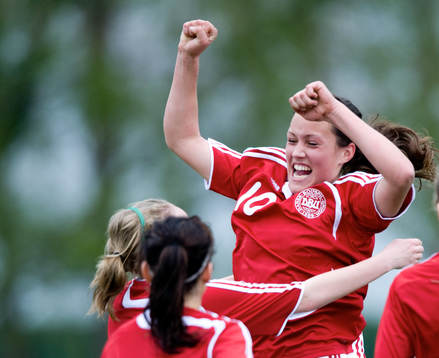 1-1, Pernille Madsen (10), Danmark, jubel