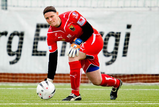 Caroline Jönsson, målvakt, Umeå