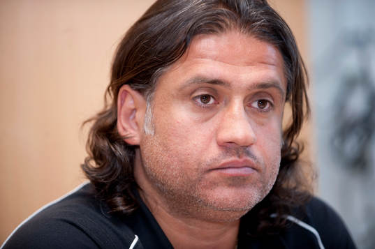 Özcan Melkemichel, Tränare
