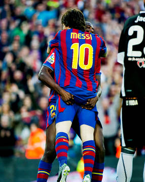 Touré Yaya och Lionel Messi, jubel