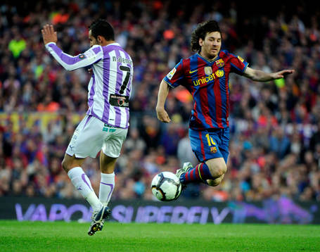Lionel Messi, Barcelona tar sig igenom