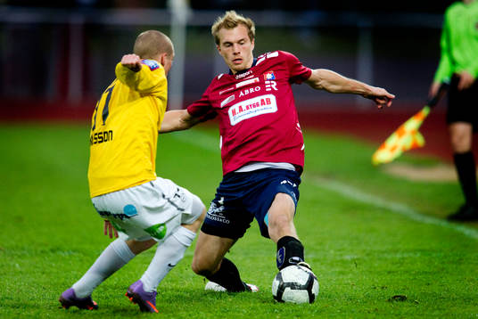 Bläddra bland fler bilder av Fotboll, superettan, Falkenberg-Örgryte