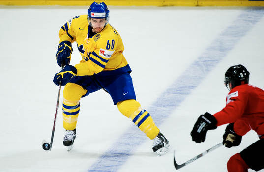 Mikael Backlund, Sverige
