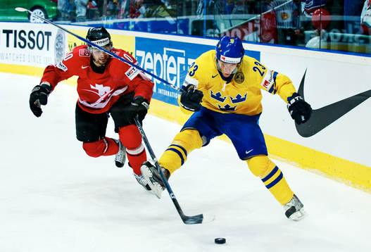 Linus Omark, Sverige och Andreas Ambuhl, Schweiz