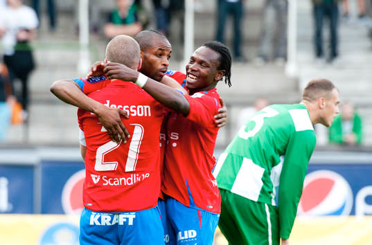 René Makondele, Helsingborg kramas om