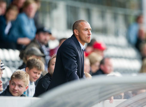 Henrik Larsson, tränare, utvisning