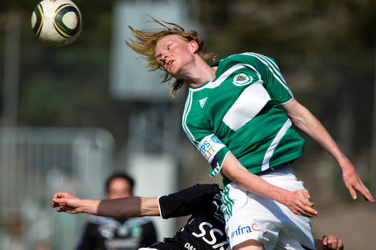 Niklas Maripuu, Väsby