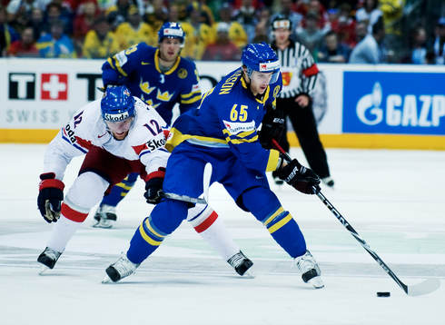 Jiri Novotny, Tjeckien och Erik Karlsson, Sverige