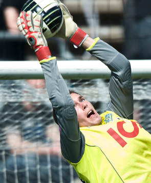 Robin Malmkvist, målvakt, räddning