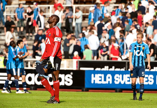 Deppl. Pa Dembo Touray, målvakt