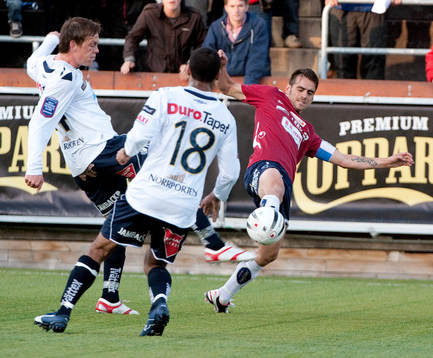 Jens Portin, Gefle. Björn Anklev, Örgryte