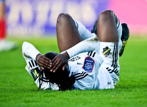 Martin Kayongo-Mutumba, AIK, genre, skada, smärta