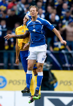 Zlatan Muslimovic nickduell med Daniel Majstorovic