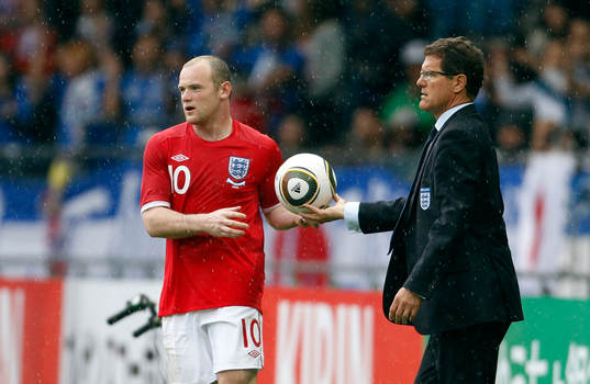 Fabio Capello, förbundskapten och Wayne Rooney, England