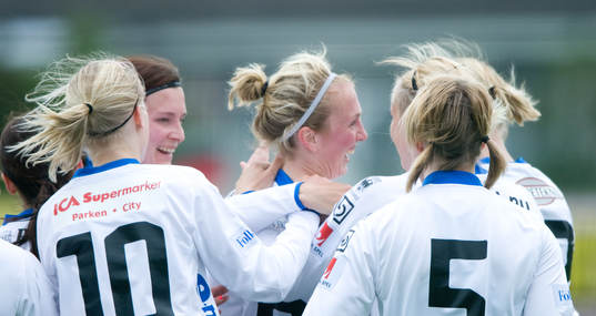 1-1 Marina Pettersson grattas till frisparksmålet