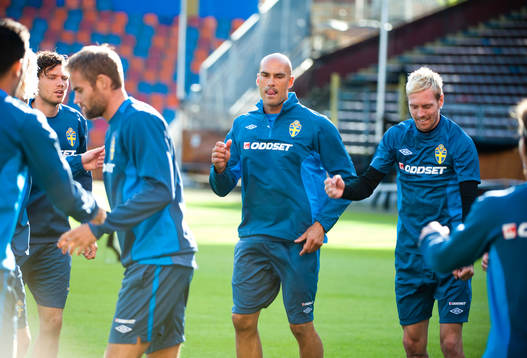 Träning på Råsunda. Daniel Majstorovic